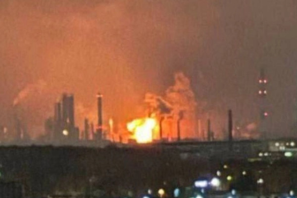 रुसको विशाल तेल प्रशोधन केन्द्रमा युक्रेनी ड्रोन हमला, मिसाइल क्षमता घटाएको दाबी